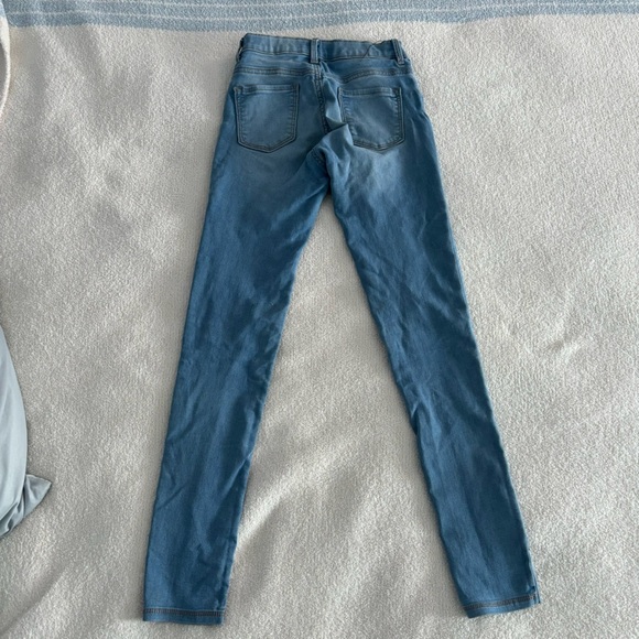 Old Navy blue women's jeans, size 14 - Picture 2 of 3